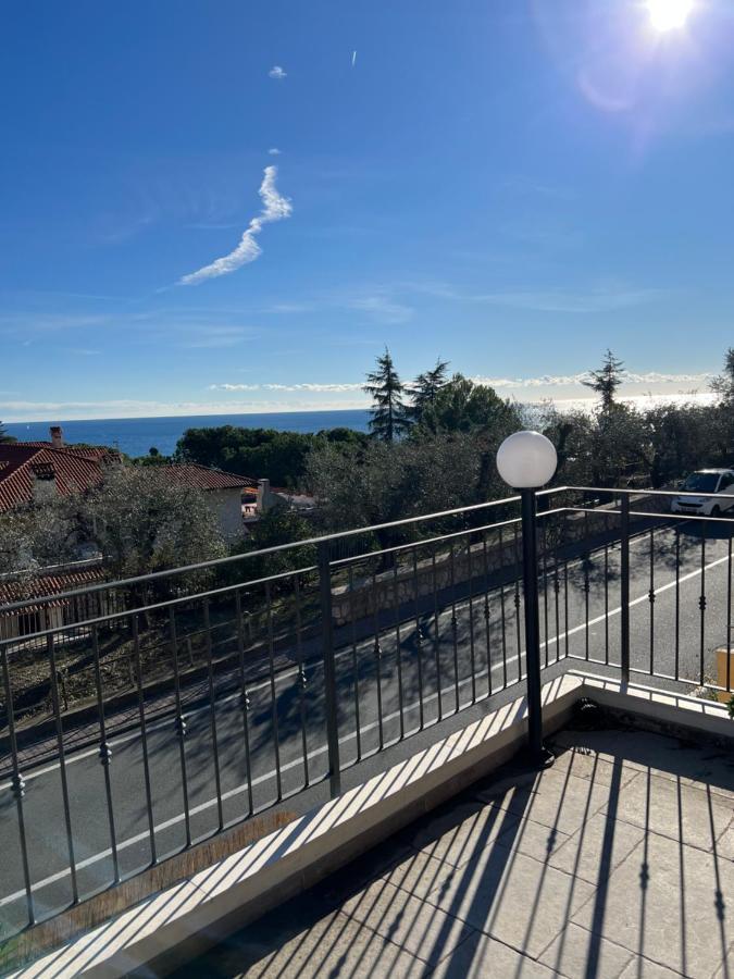 Апартаменты Corso Montecarlo Вентимилья Экстерьер фото